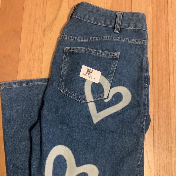 Heart Jeans - Picture 3 of 3